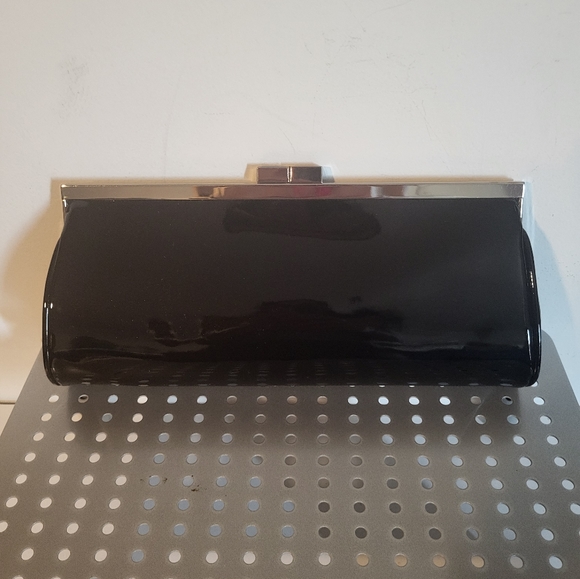 DANIER PATENT LEATHER BLUE CLUTCH - Picture 2 of 6